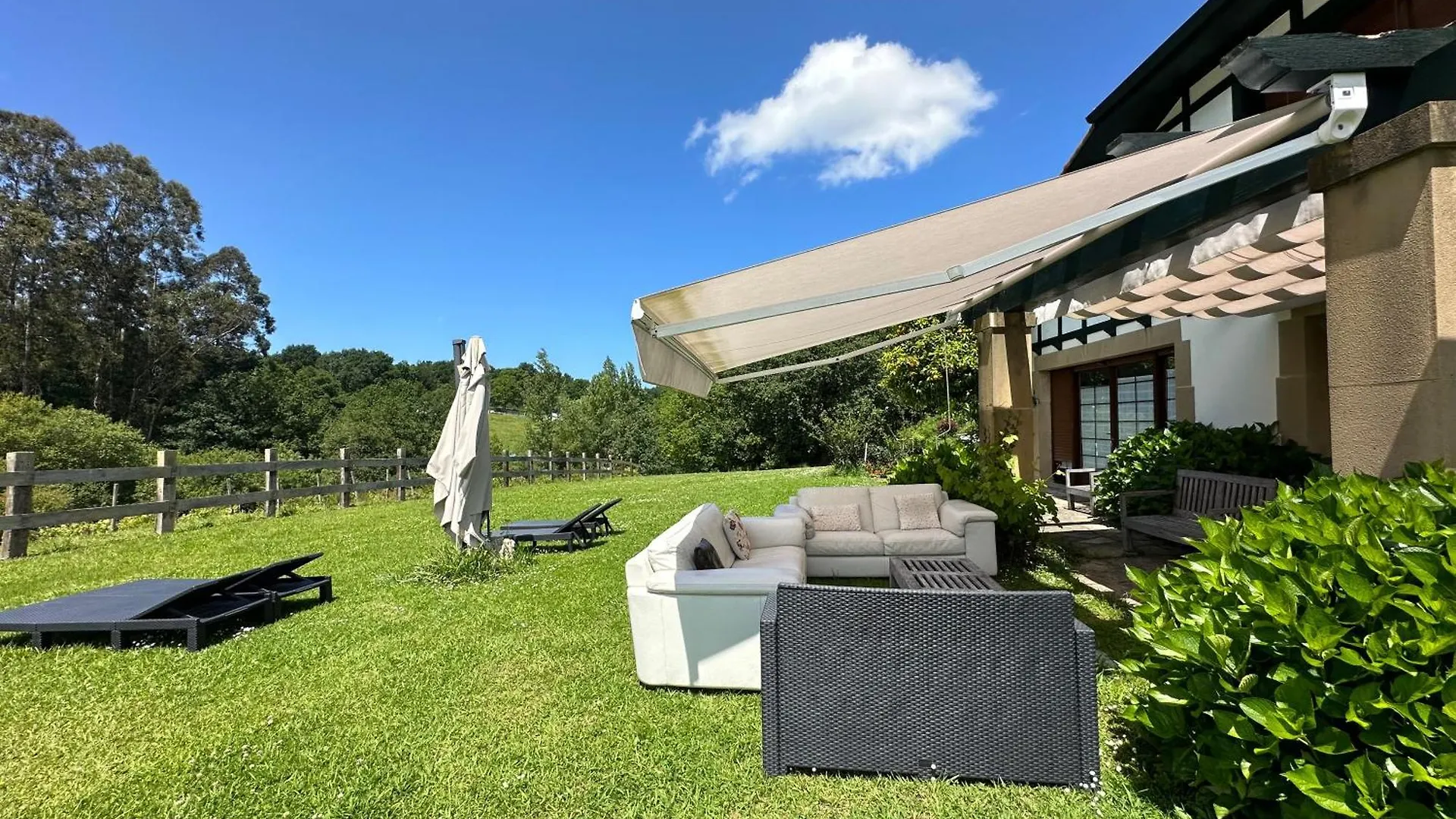 Caserio Kamirune Laukiz Casa de Campo