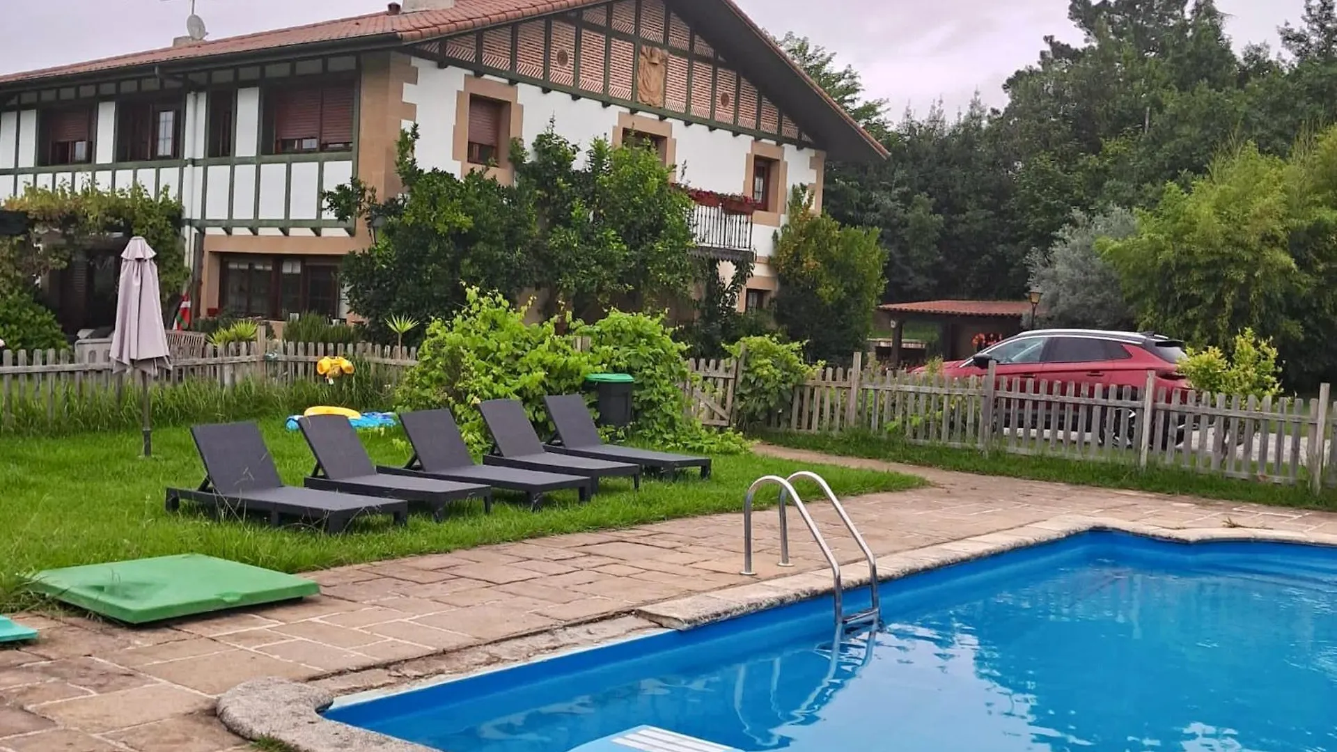 Caserio Kamirune Laukiz Country house
