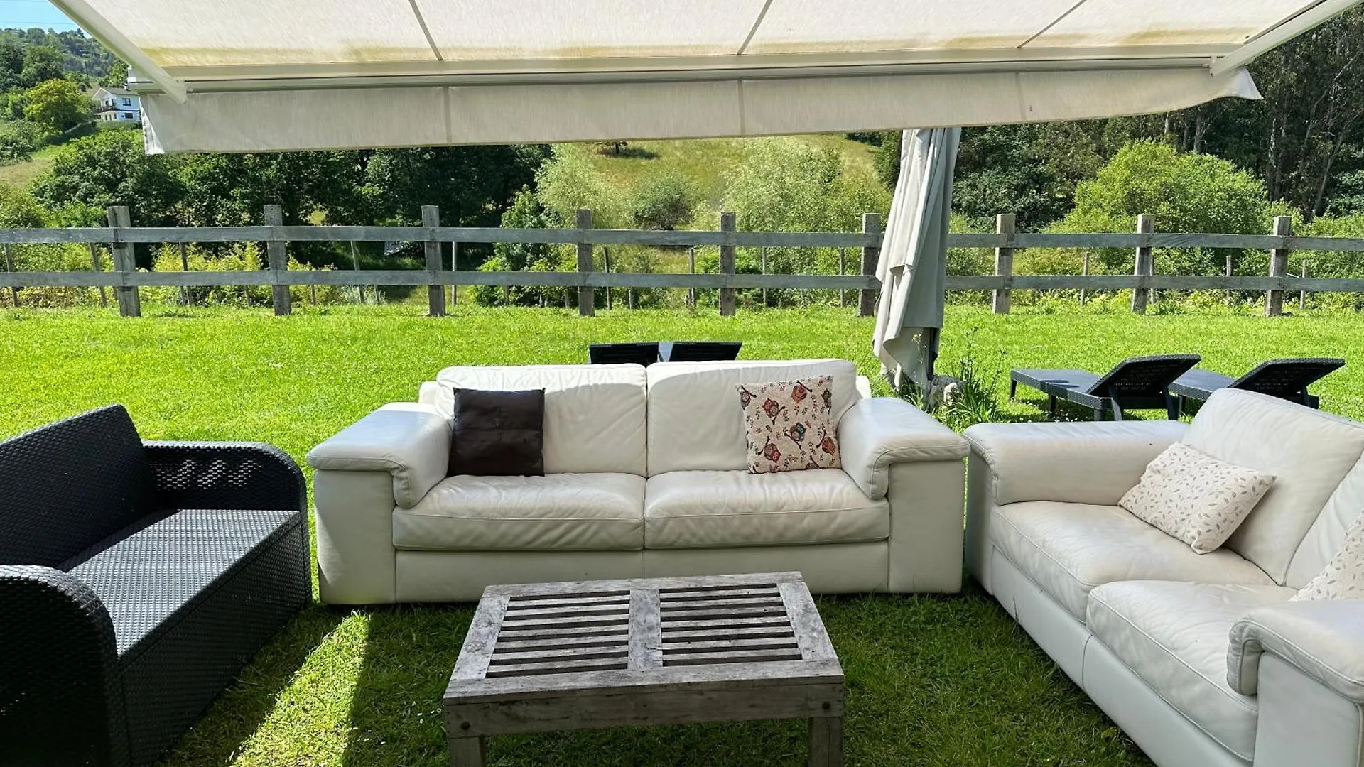 Caserio Kamirune Laukiz Country house